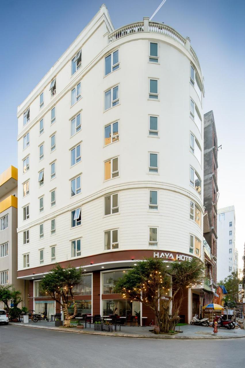 Haya Hotel Beach Дананг Экстерьер фото